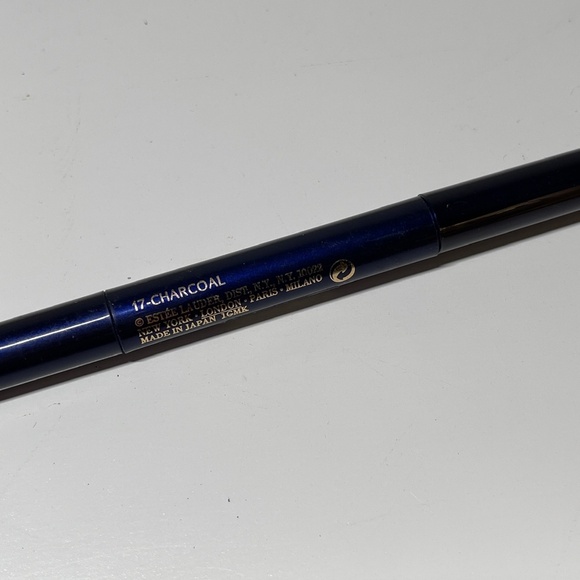 READ Estee Lauder AUTOMATIC Eye Pencil DUO Lipstick Liner in 17 Charcoal TESTER - Picture 4 of 10